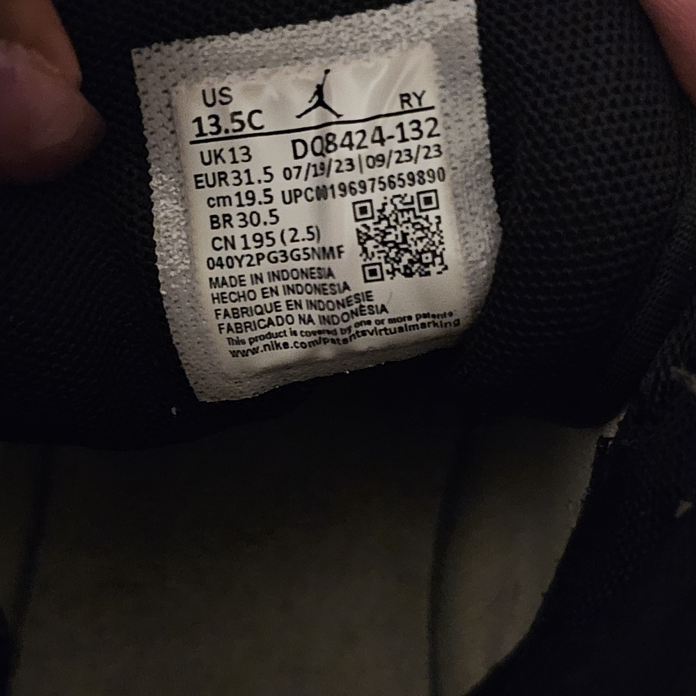 Jordan Kids Black and White High-Top Sneakers - Picture 11 of 13